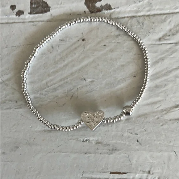 Kendra Scott Silver Bracelet Elegant Jewelry - Picture 2 of 3